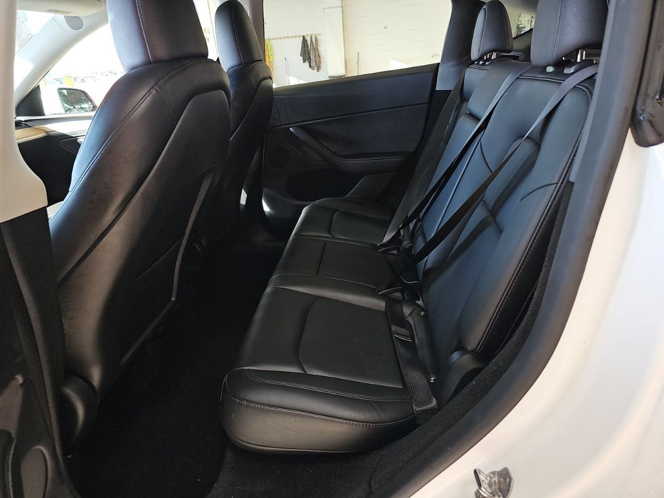 Used 2024 Tesla Model Y Long Range AWD/4WD image 15