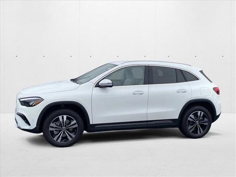 New 2025 Mercedes-Benz GLA 250 image 5