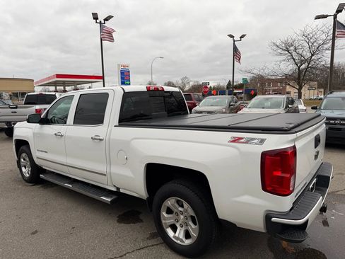 Used 2017 Chevrolet Silverado 1500 LTZ Z71 image 3
