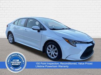 Used 2022 Toyota Corolla LE image 1