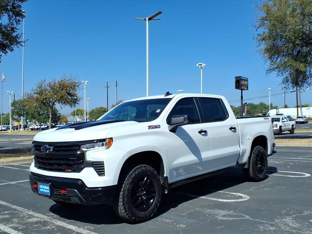 Used 2024 Chevrolet Silverado 1500 LT Trail Boss w/ Protection Package AWD/4WD image 12