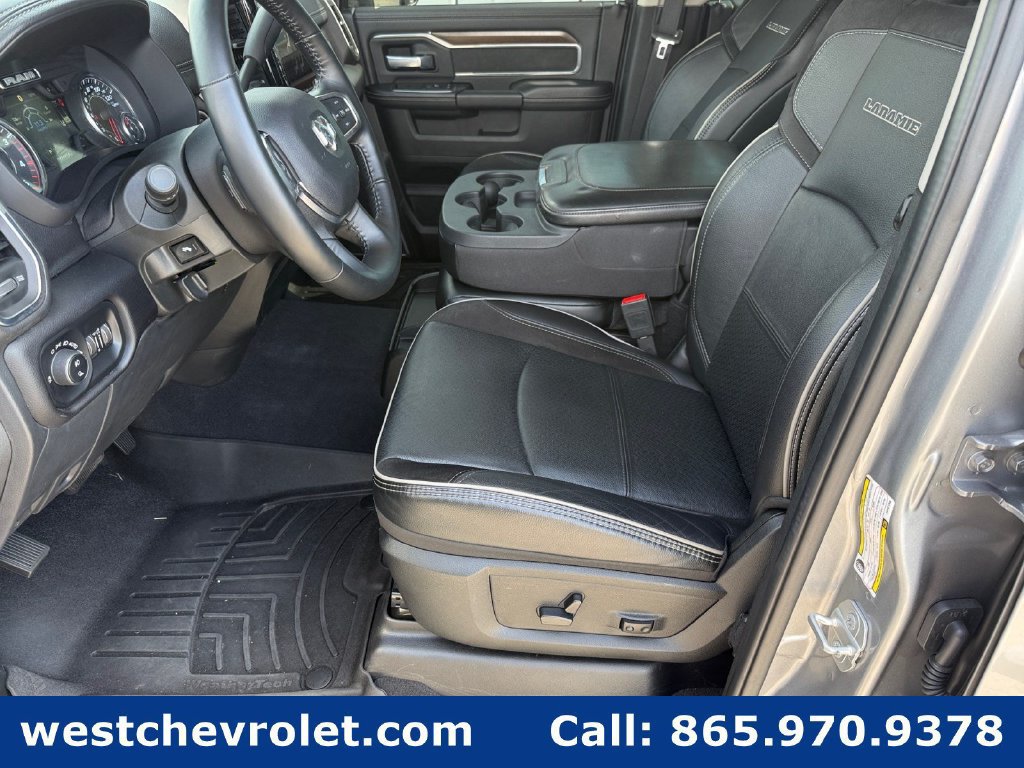 Used 2024 RAM 2500 Laramie w/ Safety Group AWD/4WD image 1
