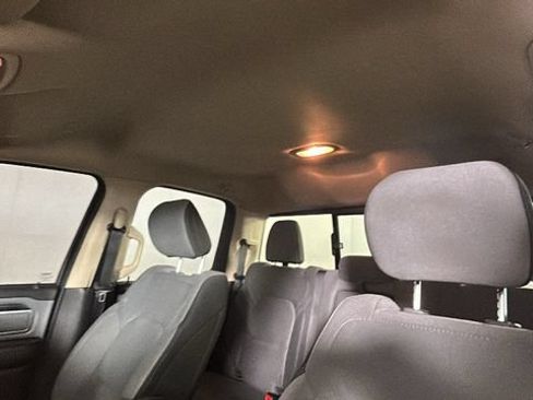 Used 2019 RAM 1500 Big Horn AWD/4WD image 12