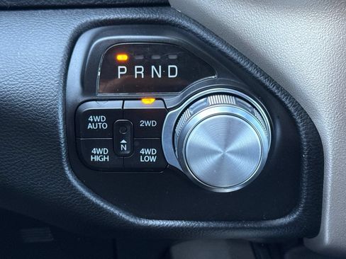 Used 2022 RAM 1500 Laramie AWD/4WD image 31