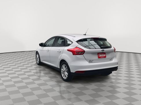 Used 2018 Ford Focus SE FWD image 28