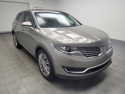 Used 2017 Lincoln MKX Reserve w/ Driver Assistance Package image 13