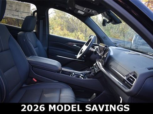 New 2025 Chevrolet Traverse High Country w/ LPO, Floor Liner Package image 15