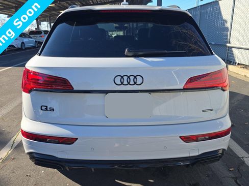 Used 2024 Audi Q5 2.0T Prestige w/ Prestige Package image 5