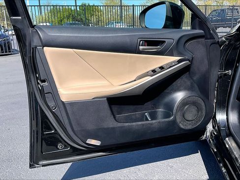 Used 2017 Lexus IS 200t image 25