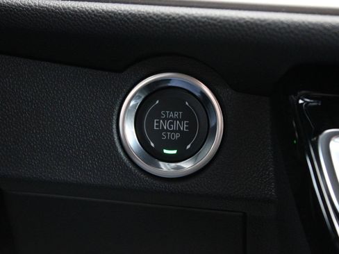 New 2026 Chevrolet Traverse LT w/ Driver Confidence Package FWD image 36