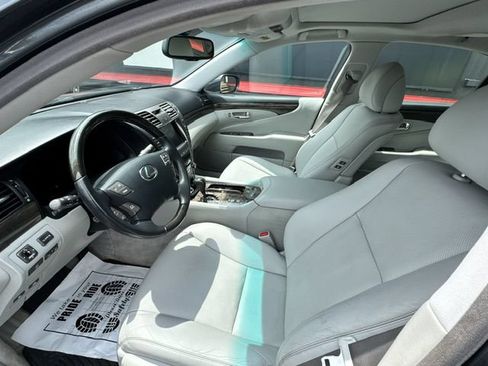 Used 2008 Lexus LS 460 RWD image 12