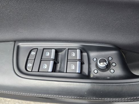 Used 2022 Audi Q7 3.0T Premium Plus AWD/4WD image 26
