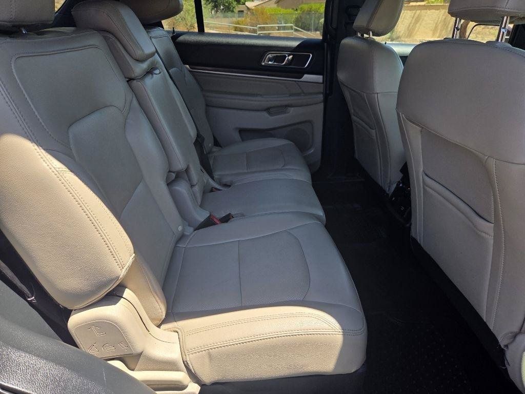Used 2018 Ford Explorer Limited w/ Equipment Group 301A FWD image 19