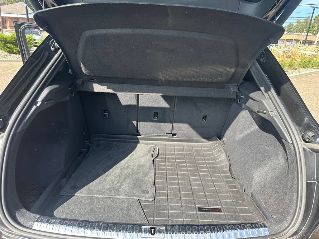 Used 2020 Audi Q3 2.0T Prestige AWD/4WD image 9