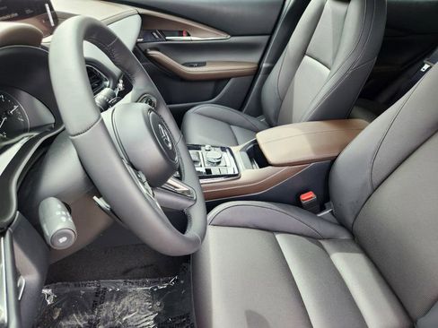 New 2025 MAZDA CX-30 2.5 Turbo w/ Premium Plus Pkg image 6