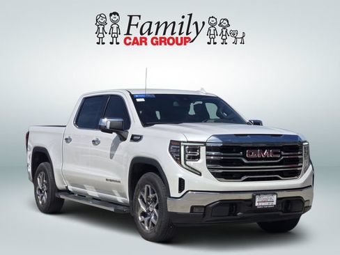 Used 2023 GMC Sierra 1500 SLT RWD image 2