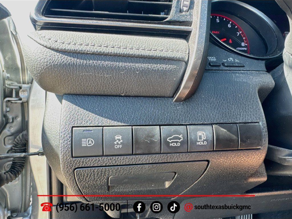 Used 2024 Toyota Camry XSE FWD image 19