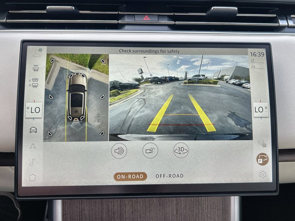New 2027 Land Rover Range Rover Long Wheelbase SE AWD/4WD image 27