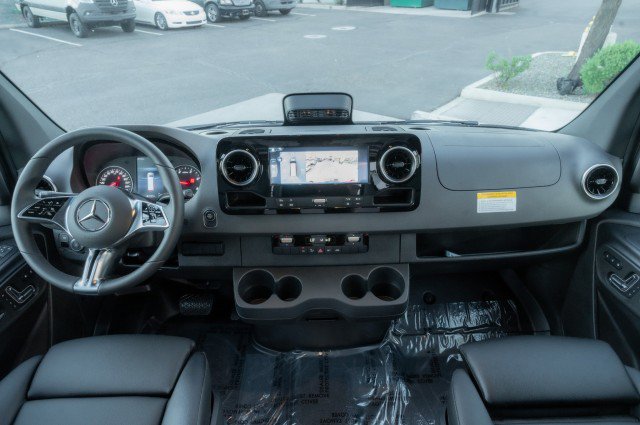 Used 2026 Mercedes-Benz Sprinter 2500 image 17