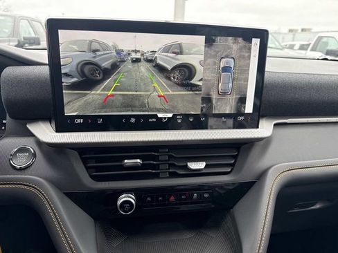 New 2026 Ford Explorer Tremor image 12