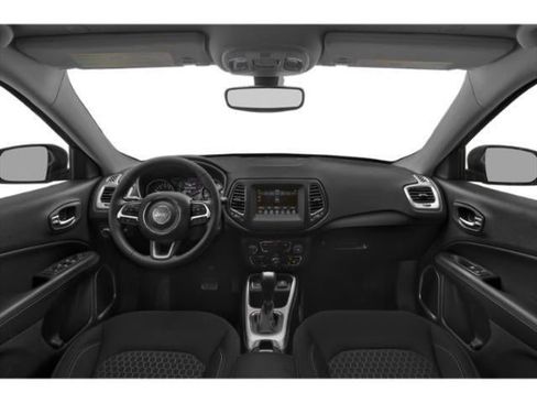 Used 2020 Jeep Compass Latitude AWD/4WD image 8