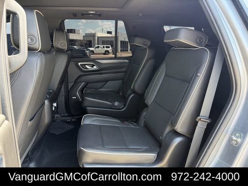 Used 2022 GMC Yukon SLT w/ SLT Premium Package AWD/4WD image 36