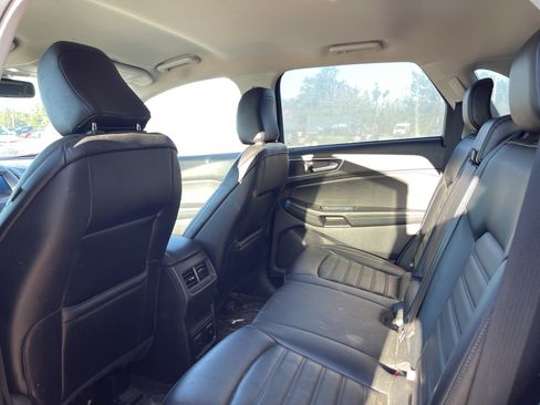 Used 2020 Ford Edge SEL w/ Convenience Package AWD/4WD image 11