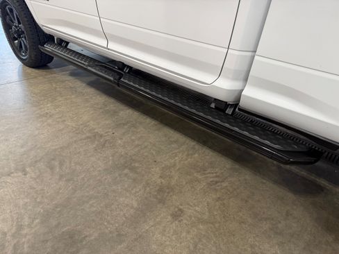 Certified 2025 RAM 2500 Big Horn AWD/4WD image 32