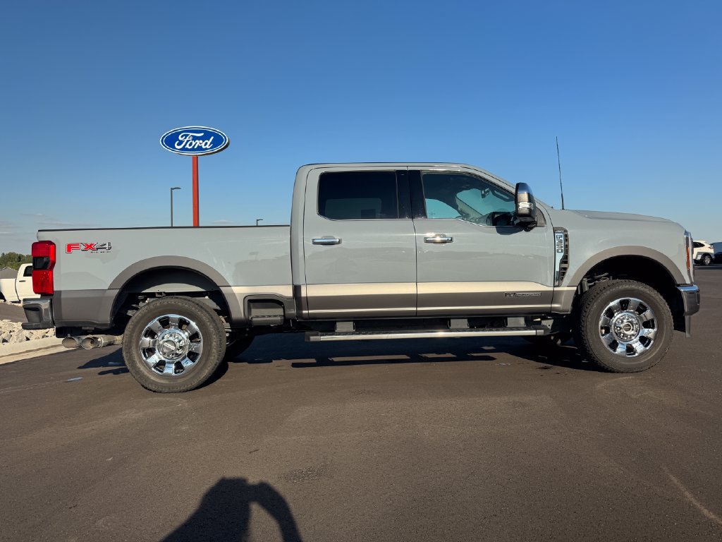 Used 2026 Ford F350 Lariat w/ Chrome Package AWD/4WD image 5
