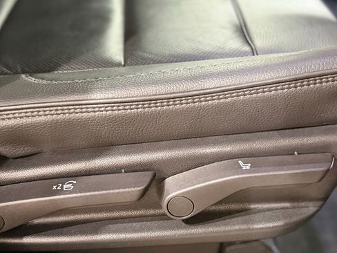 Used 2022 GMC Yukon Denali w/ Denali Ultimate Package image 75