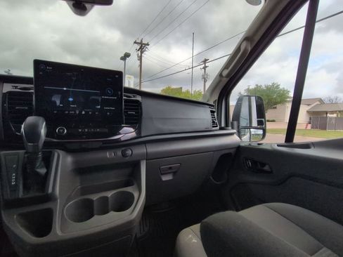 Used 2024 Ford Transit 350 XLT AWD/4WD image 3