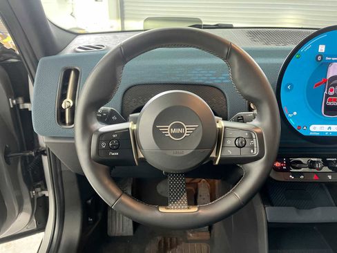 Used 2025 MINI Cooper Countryman S image 11