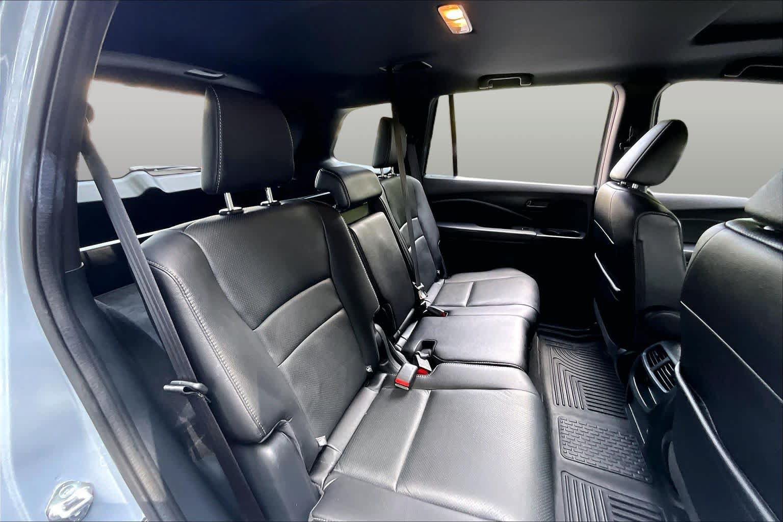 Certified 2023 Honda Passport EX-L image 54