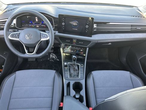 New 2026 Volkswagen Jetta SE FWD image 11