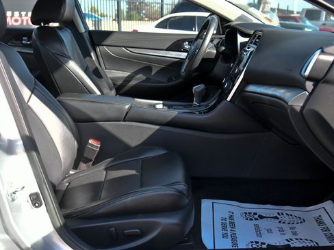 Used 2023 Nissan Maxima SV w/ Floor Mat Group image 41