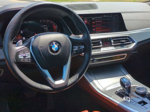 Used 2022 BMW X5 sDrive40i w/ Executive Package image 29