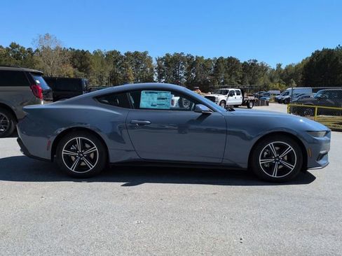 New 2025 Ford Mustang Coupe image 3