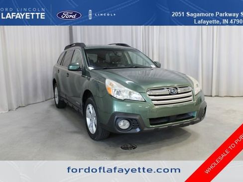 Used 2013 Subaru Outback 2.5i Premium AWD/4WD image 1