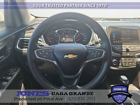 Used 2019 Chevrolet Equinox LT w/ Sun & Navigation Package FWD image 9