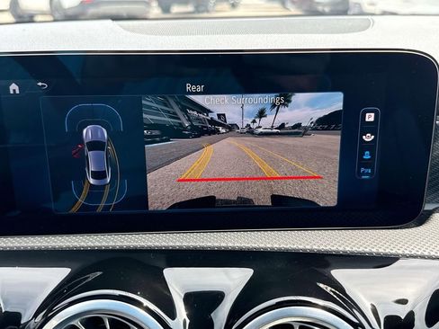 Used 2025 Mercedes-Benz CLA 250 4MATIC image 27