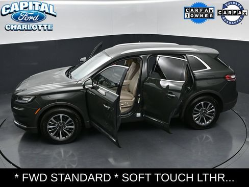 Used 2023 Lincoln Nautilus FWD image 34
