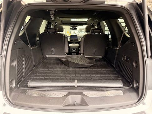 Used 2023 Chevrolet Tahoe RST w/ Luxury Package AWD/4WD image 10