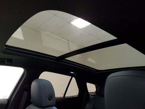 Used 2024 Honda Prologue Touring image 3