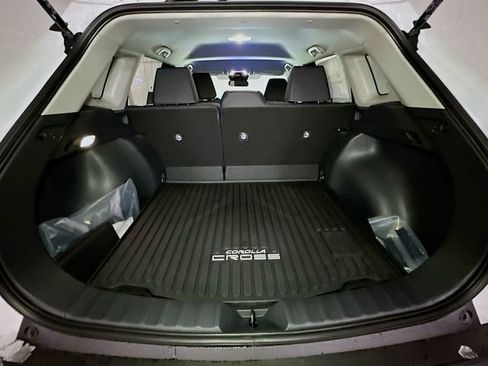 New 2026 Toyota Corolla Cross LE w/ Cold Weather Package image 30
