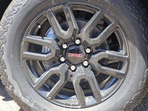 New 2026 GMC Sierra 1500 Elevation w/ Elevation Premium Package AWD/4WD image 15