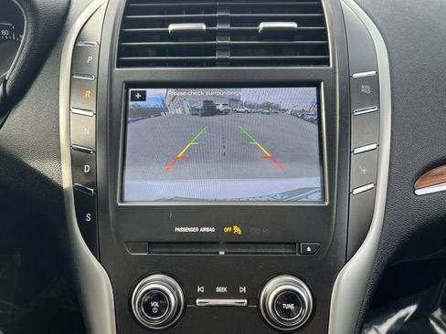 Used 2019 Lincoln MKC Reserve image 19
