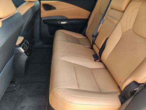 Used 2025 Lexus RX 350 FWD image 36