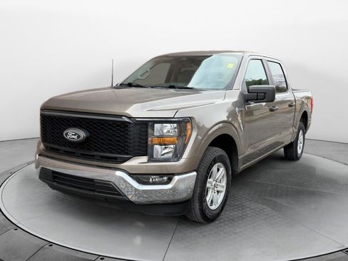 Used 2023 Ford F150 XLT image 1