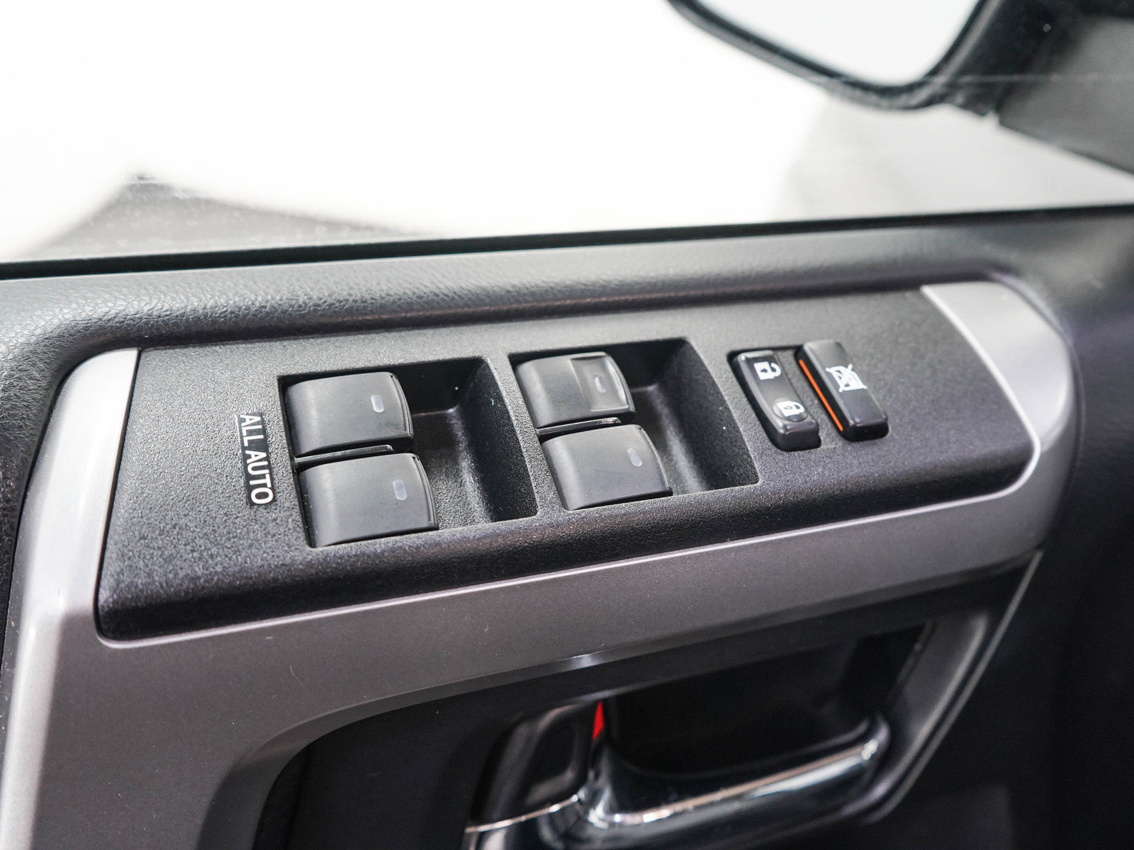 Used 2022 Toyota 4Runner SR5 Premium AWD/4WD image 20
