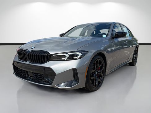 New 2026 BMW 330i Sedan w/ M Sport Package image 7